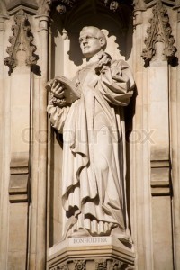 3553216-london-westminster-abbey-saints-from-west-facade-dietrich-bonhoeffer-theologian